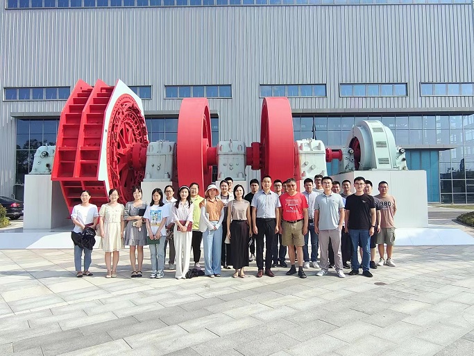 0-02.jpg
